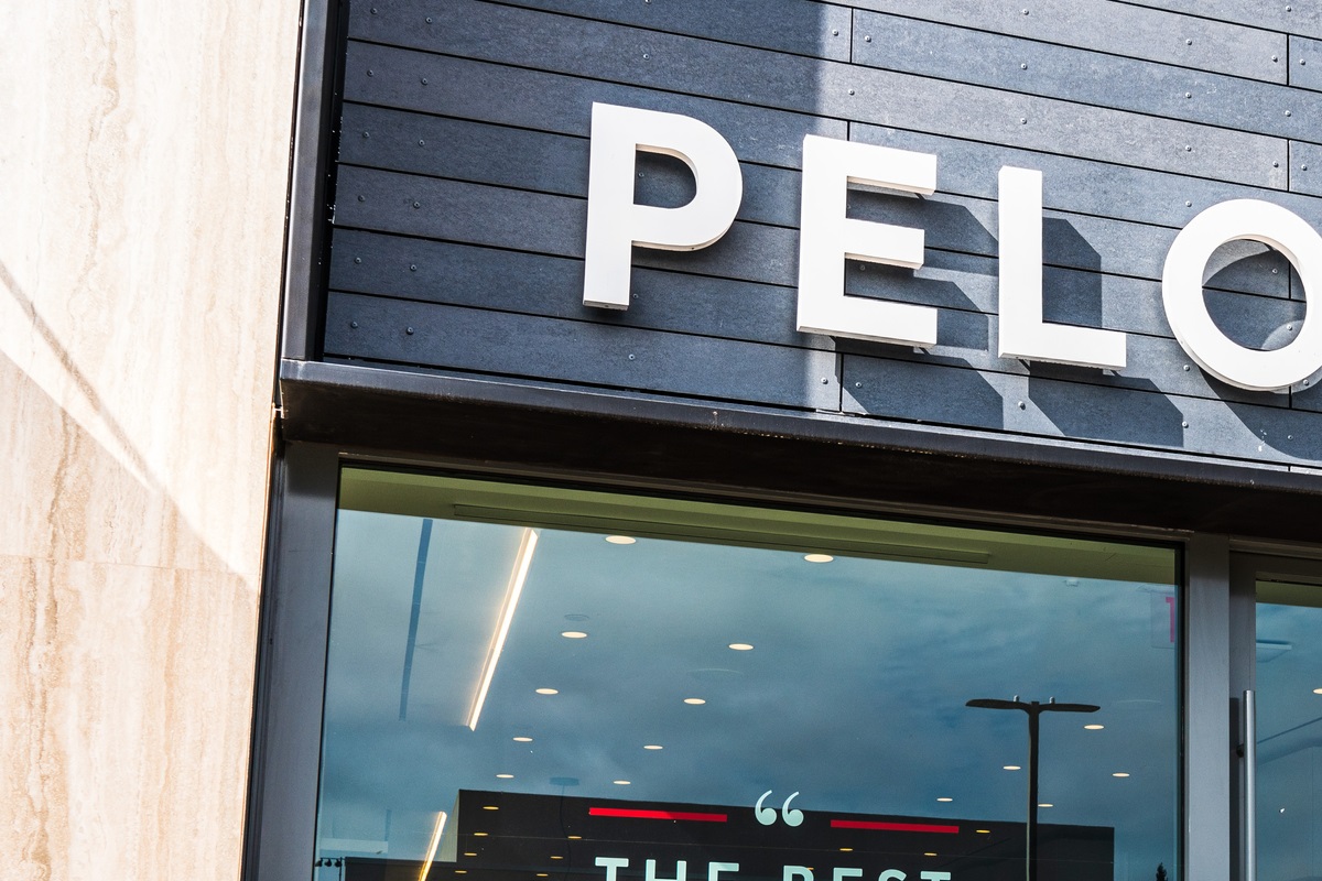 Peloton Stock Suffers on Heels of Viral Ad, Analyst Reports