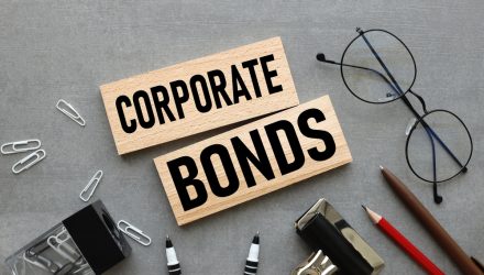 Yield, Potential Price Rally Draw Investors to Corporate Bonds